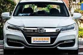 这俩油耗低的可怕！雅阁混动对比君越混动图片