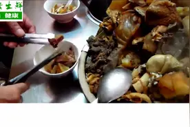 实拍牛杂制作过程