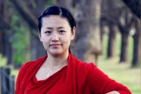 于谦离婚再娶小10岁女大学生？听于谦自己说出真相！视频封面