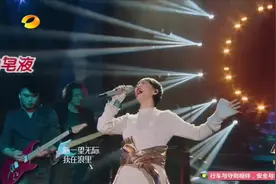 谭维维用这歌思念姚贝娜，一曲感动全场，饱含深情演绎张弛有度！