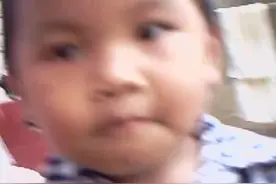 我的梦想就是做一名赛车手!等我长大了我要跟韩寒比赛车!视频封面