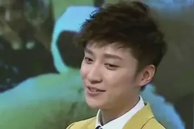 乔任梁9月7日曾长沙橘子洲头录制王思聪节目 笑容满面