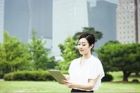 小说：妻子的真实身份是一个富婆图片