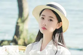 小说：他的告白是如此的真诚，如此的炙热。图片