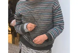亳州寻亲：青年男子被救助，疑似叫丁延福，穿灰蓝色条纹上衣、深色裤子图片
