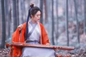 小说：枪尖在空中急速舞动，犹如一道道划破黑暗夜空的闪电惊雷..图片