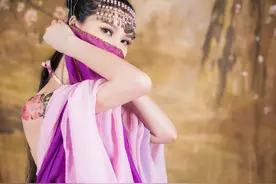 小说：这是你大哥，什么狗屁天才，根本就是个莽夫。图片