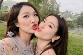 郭富城前女友大婚，李亚男挺孕肚开心晒合影，王祖蓝都吃醋了！视频封面