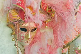 小说：鸿钧以身合道，第三次讲道结束，他坐上第一蒲团，有望成圣图片