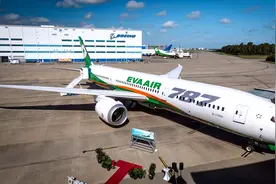 从中国直飞美国的国际航班，途中需要降落进行加油吗?视频封面