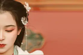 小说：穿越到古代，几首流行歌曲下来，就把那些人迷得不要不要的图片