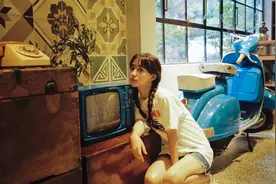 故事：他刺了自己一刀来向女孩道歉，女孩吓哭了，他却很淡定图片