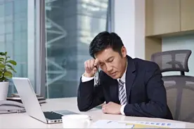 小说：一觉醒来，全球物价贬值，小伙花十万块买下几千亩土地图片