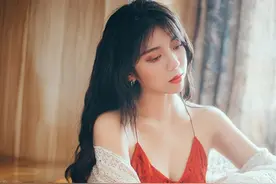 小说：男人到底说了什么呢？让女儿哭着认了这个继父并叫他爸爸图片