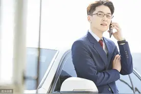 小说：震惊！小伙连吃六碗米饭，吓坏众人！图片