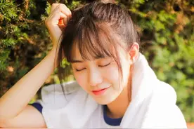 小说：他爱上了校花，学姐却劝他放手，他：难道学姐喜欢我图片