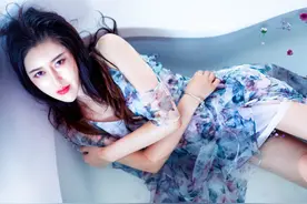 小说：前男友来病房探望她，遇到她的现任未婚夫，两人针锋相对！图片