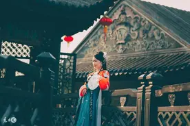 小说：山大王为山寨受重伤，却不敢让旁人得知，她为其担心图片