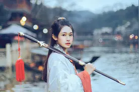 小说：身怀先天水灵珠的少女，阁下是否要领教一番？图片