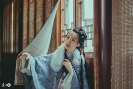 小说：“我恐怕施主尘缘未了，心中还有放不下的人和事吧？”图片