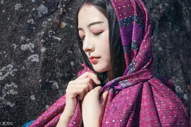 小说：她被妹妹男友带回家，却发现自己男友也来了图片