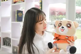 小说：富少一直把她当妹妹宠，看到她嫣然一笑，竟有种冲动想追她图片