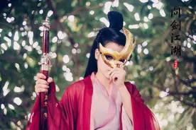 小说：外星人的战舰降临地球，压塌了地球的半边天空图片