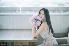小说：屁股出去就图一乐，真放屁还得看你图片