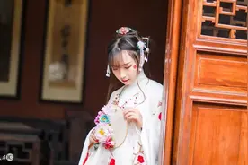 小说：后娘将她支开让她买东西，她偷听后娘打算和金贵人卖她图片