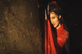 小说：她想找他买消息，他给了她一碗孟婆汤。图片