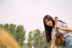 小说：萌娃发烧吃不下饭，帅气小哥哥用嘴喂，她体内的女冥王脸红图片