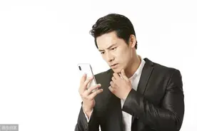 小说：跆拳道高手挑战兵王，兵王笑着提醒：跟我切磋，你会死图片