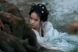 小说：他是仙人？为何自称我的夫君等了我千年，这其中又有何隐情图片