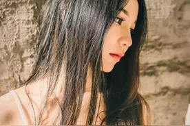 小说：小伙换了保安衣服，让人误认为是门的，结果悲剧了图片