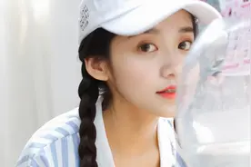 小说：上门女婿受尽羞辱，他“中”五百万彩票，却送三百万给妻子图片
