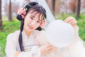 小说：她误坐了皇子的席位，惹他当场震怒，却凭三言两语哄好他图片