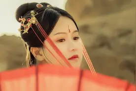 小说：狼族与人族的大战终于开启，谁才会站到最后？谁才会胜者？图片