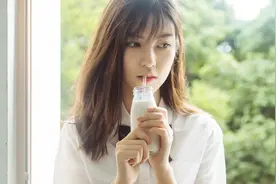 小说：那年高考，我带头唱《追梦赤子心》，姑娘眼里都是我图片