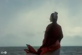 小说：他们种下红色的因，便让我...给他们结颗鲜红的果吧！图片