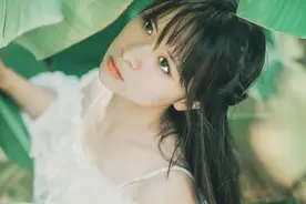 小说：打一巴掌亲一下，那请继续打~图片