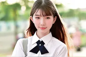 小说：她被野猪追击，少年郎出手搭救她，她对其怦然心动图片