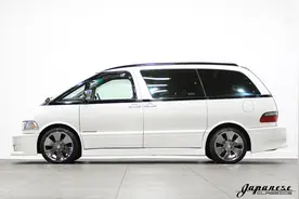 美国车商出售1996款丰田“大霸王” Estima 以1.4万美元成功售出图片