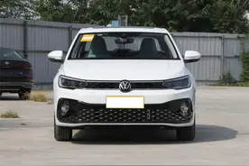 七八万块钱，配1.5L+6AT，可靠省油，买辆大众朗逸新锐怎么样？图片