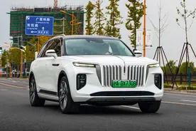 外媒测试红旗E-HS9，总体评价正面，内饰质量有待提升图片