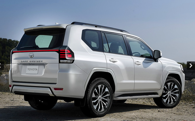 越野迷的尤物？搭载3.5T V6混动，丰田新一代普拉多年底亮相！