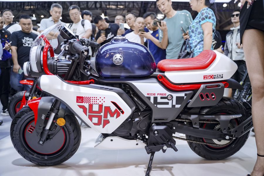 春风XO狒狒遇对手，本届摩博会两款极具可玩性的mini车型640