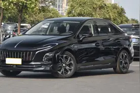 23.98万！体验红旗E-QM5：中级商务轿车定位，外观似“毒液”图片