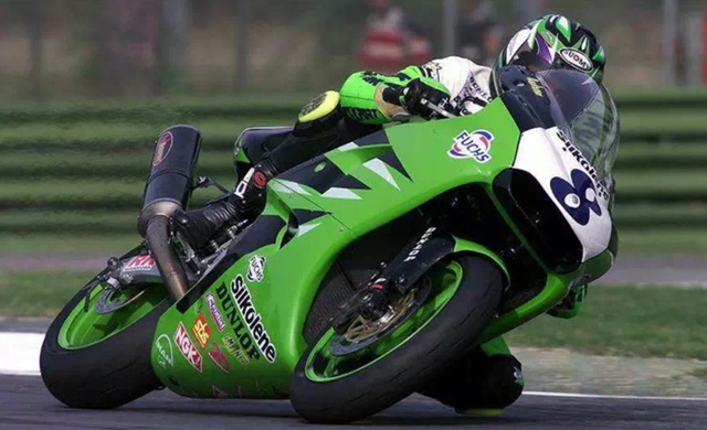 二轮考古学:川崎ninja zx-6r编年史1-青涩年代