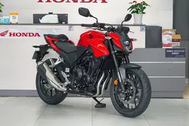 比旧款便宜5500元，本田CB400F也任性了？续航400公里+，电控升级图片