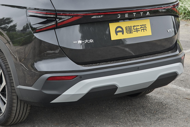 新车｜售11.99万元起/诚意价9.59万元起，捷达VS8上市，1.4T动力